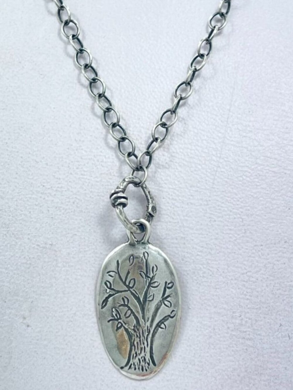 Retired Silpada N1878 Sterling Silver 925 Family Tree of Life Necklace 19"